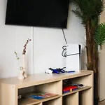 Casa Jesus | Ps5 | Juegos Ninos | Wifi | 6 Pax Lägenhet Zaragoza