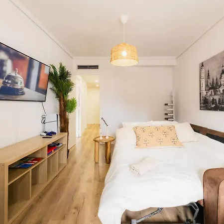 Casa Jesús Ps5 Juegos Niños Wifi 6 Pax Zaragoza