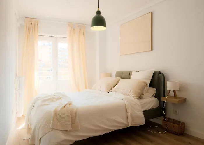 Casa Jesus | Ps5 | Juegos Ninos | Wifi | 6 Pax * Saragosse